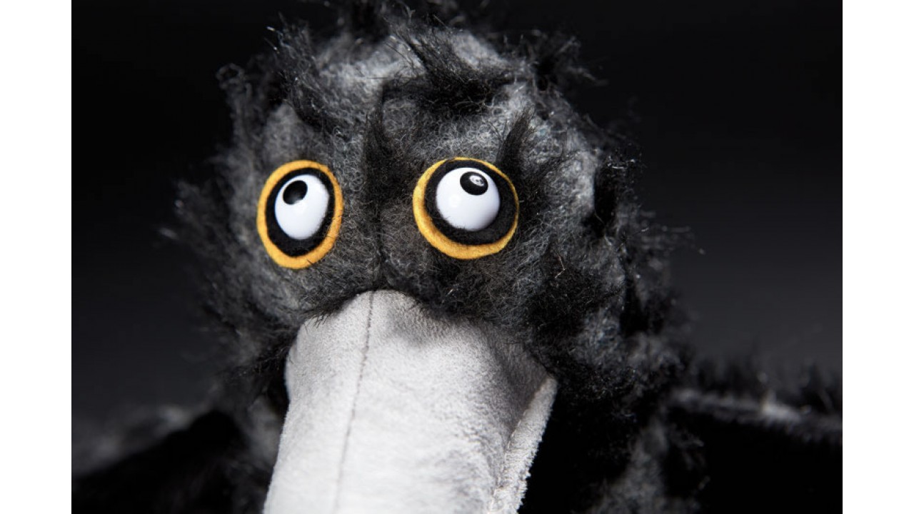 Мягкая игрушка - Черная ворона, размер 33 х 18 х 23 см.  